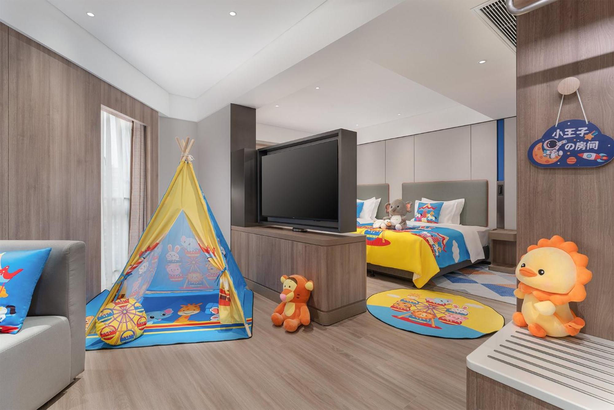 Holiday Inn Express Guangzhou Panyu Dashi By Ihg Exterior photo