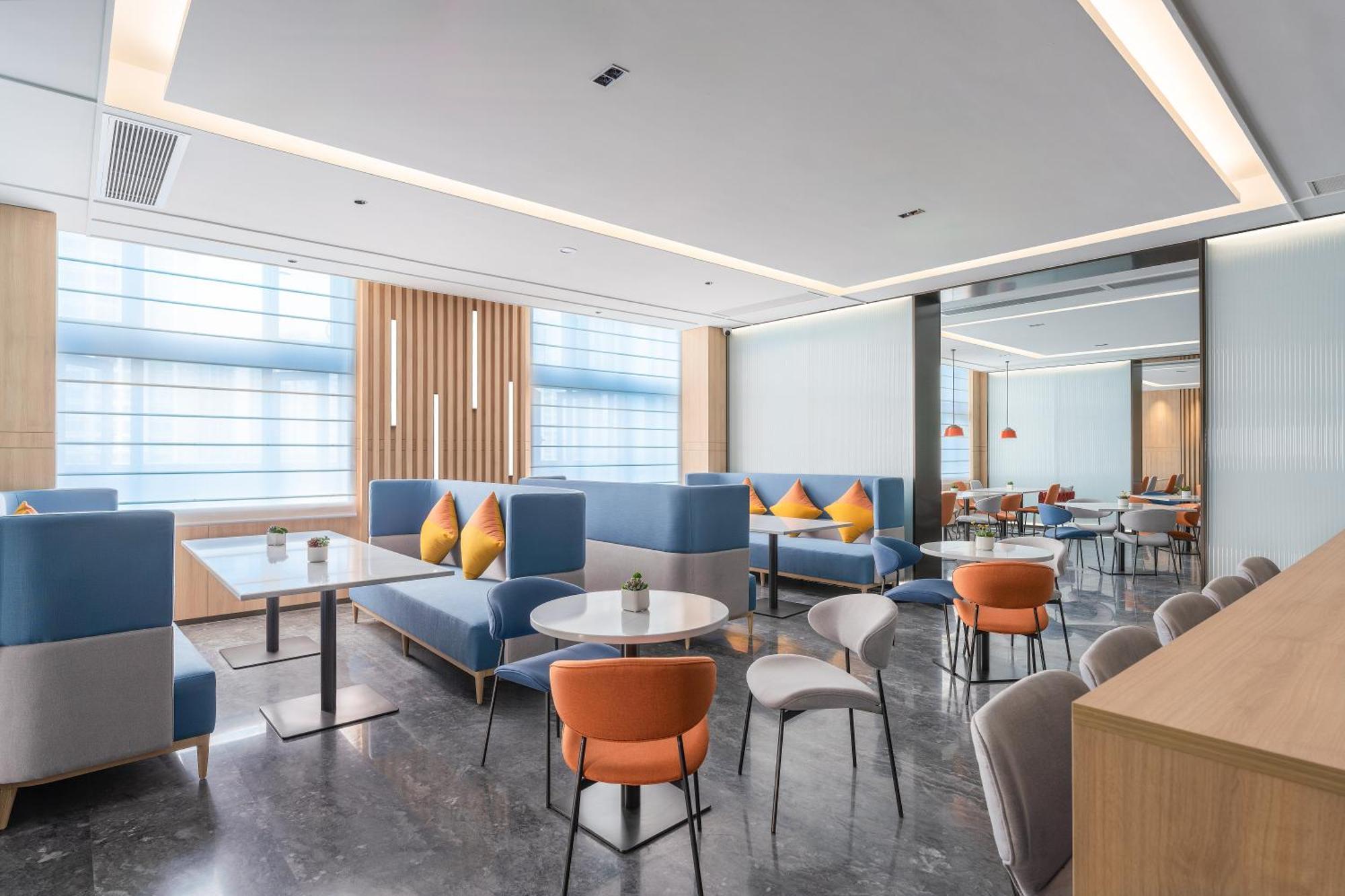 Holiday Inn Express Guangzhou Panyu Dashi By Ihg Exterior photo